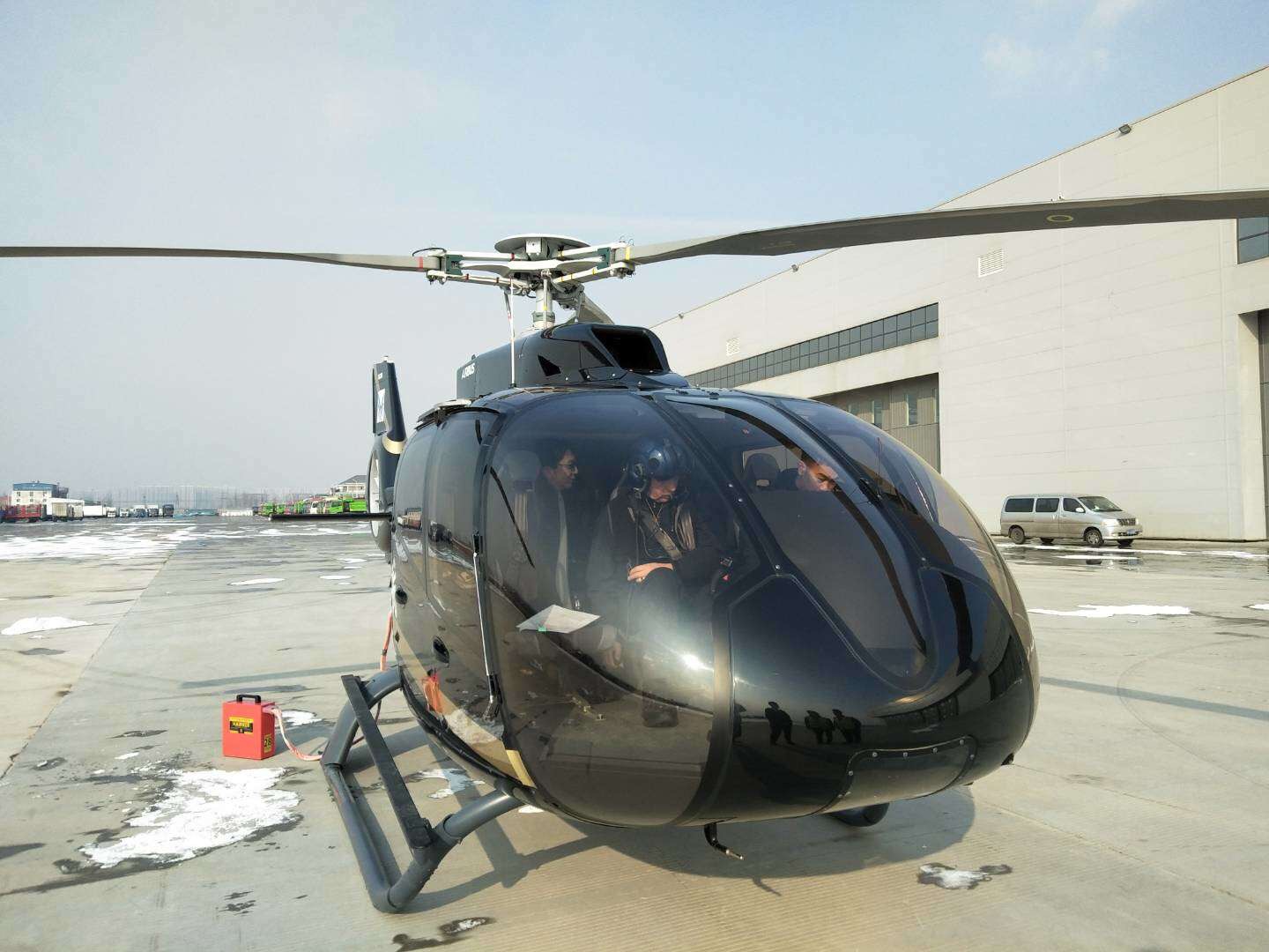 空客H145直流28V电池,空客H135充电宝,空客H145地面电源,H135航空手提电源 空客H145直流28V电池,空客H135充电宝,空客H145地面电源,H135航空手提电源