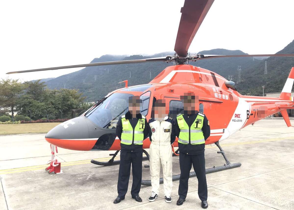 AW109电源车,AW109便携电源,AW109启动电源,AW109充电宝,AW109电源28V地面电源 AW109电源车,AW109便携电源,AW109启动电源,AW109充电宝,AW109电源28V地面电源