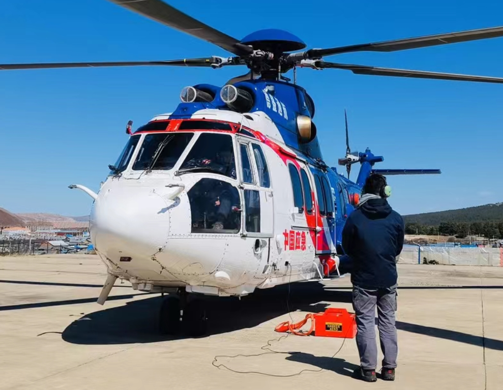 H225地面电源车，H225直流28V电池组电源，H225充电宝，空客H215电源电池